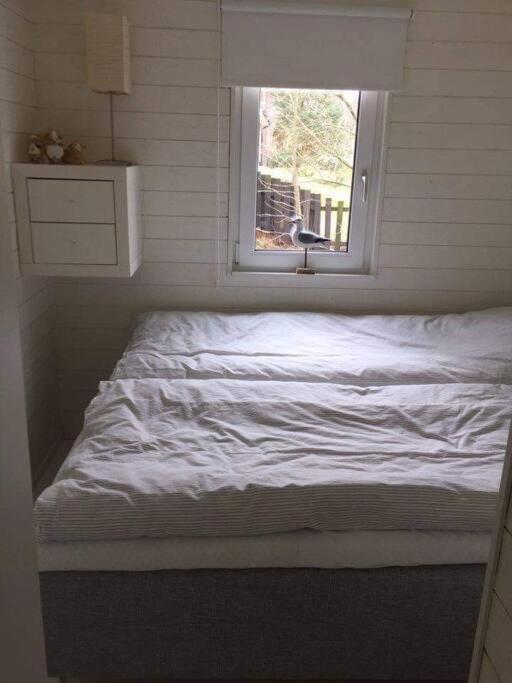 Charmig Stuga, Mellbystrand. Bagian luar foto